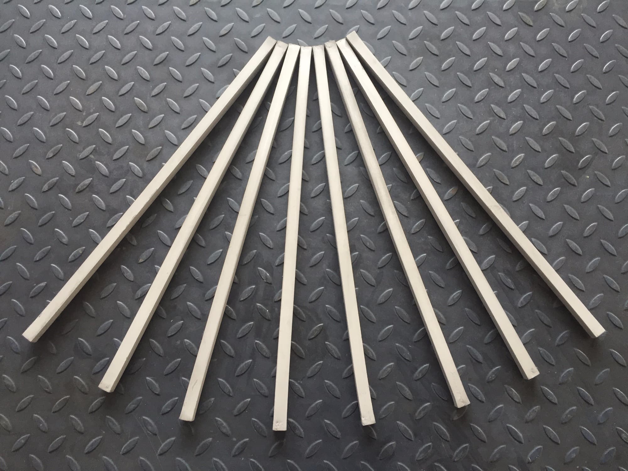 Tungsten bar